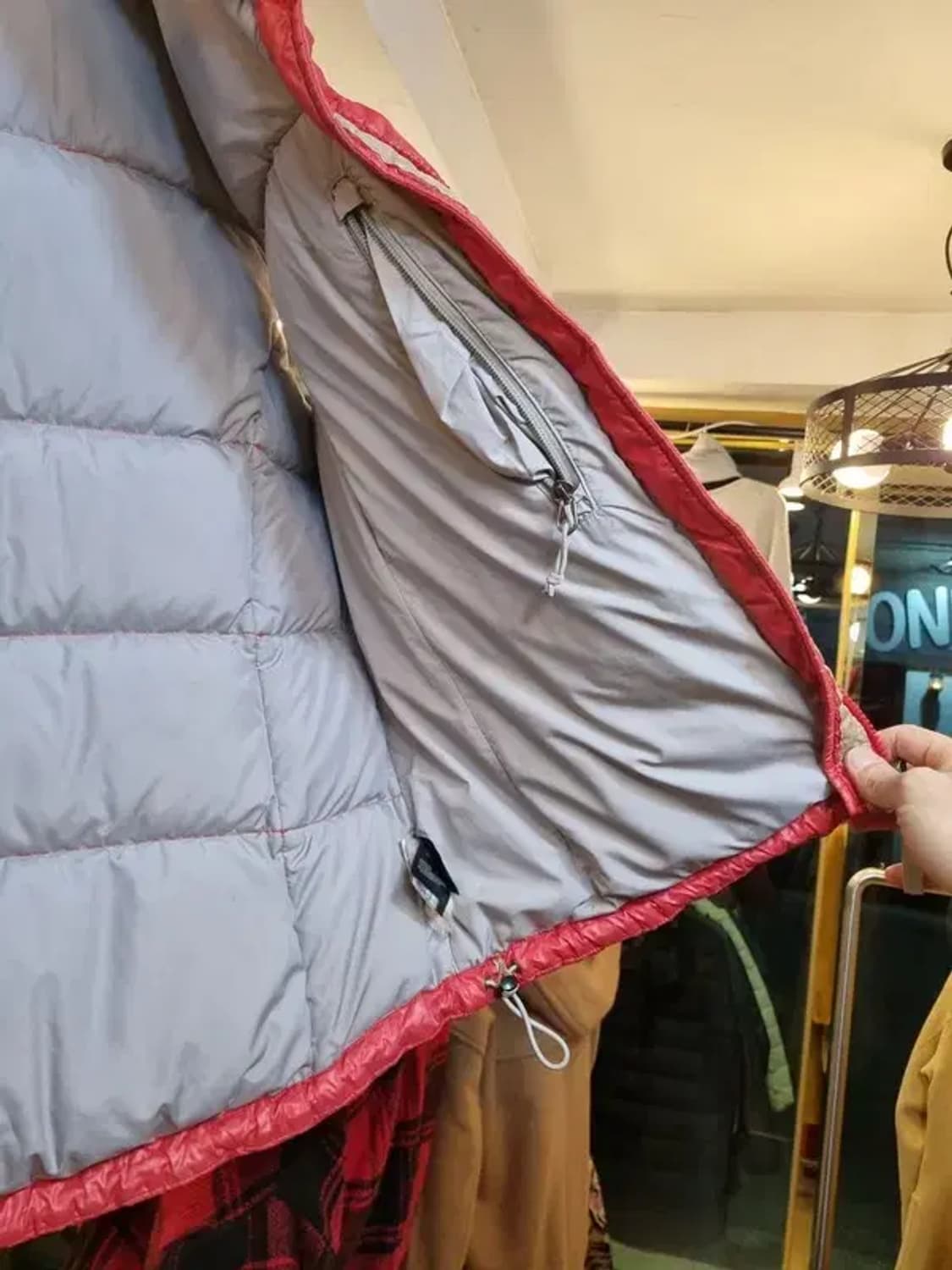 노스페이스 눕시 700 거위털 구스다운 패딩조끼 L사이즈 상품이미지6