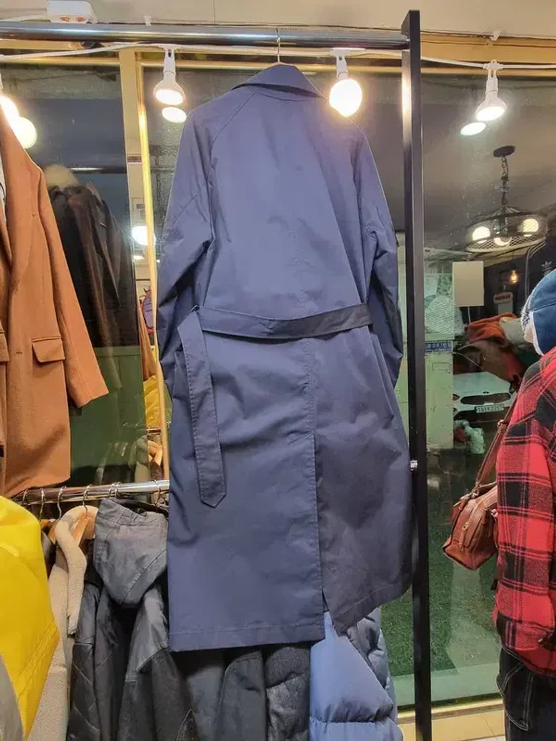 산드로 실사이즈 105 클래식 디테일 벨티드 트렌치코트 상품이미지3