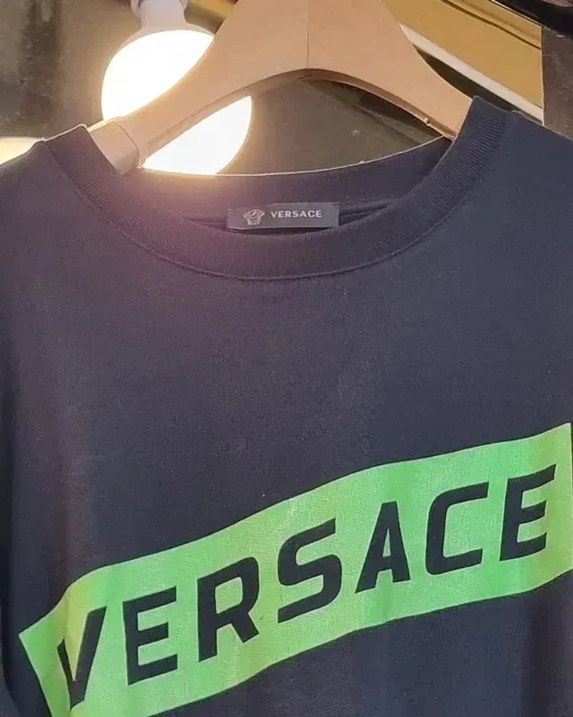 베르사체 M사이즈 로고 레터링 기모 맨투맨 상품이미지4