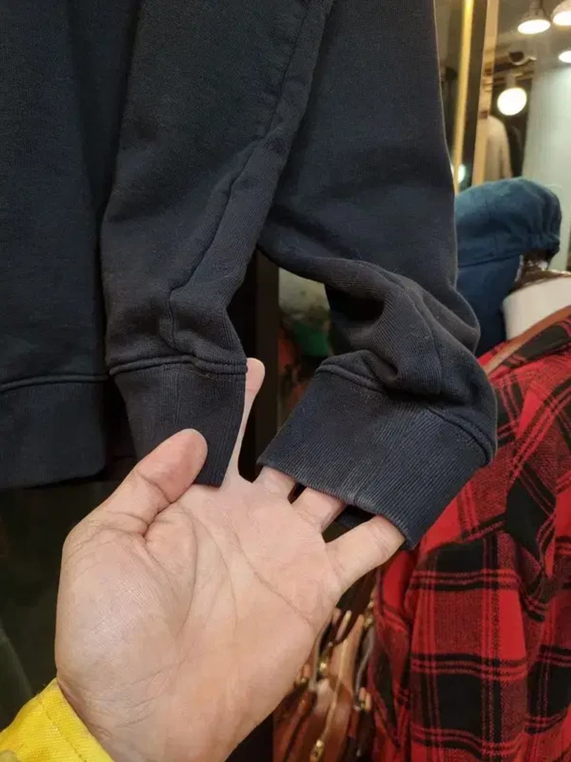 베르사체 M사이즈 로고 레터링 기모 맨투맨 상품이미지8