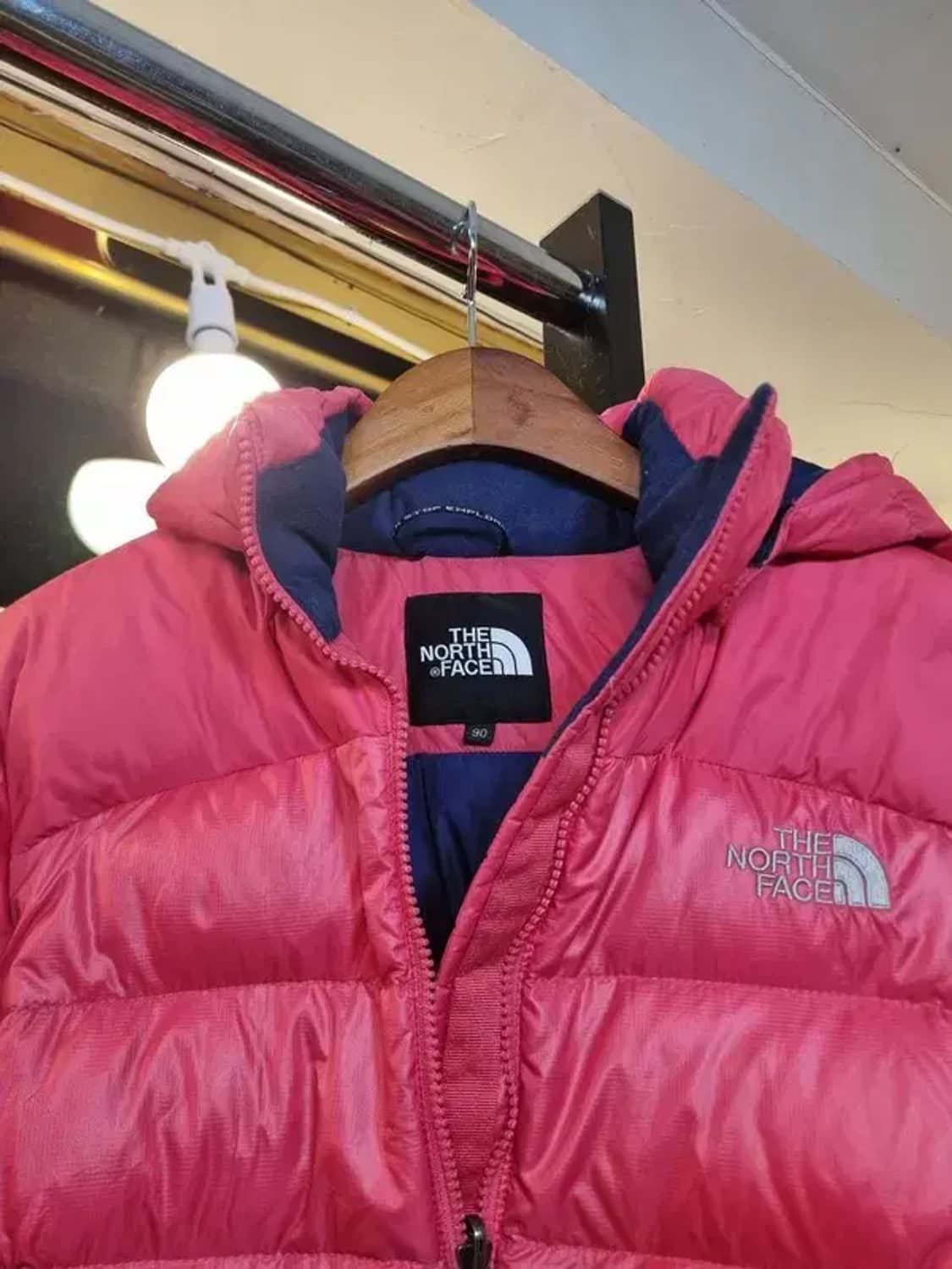 노스페이스 700 90사이즈 여성 거위털 구스다운 패딩 상품이미지4