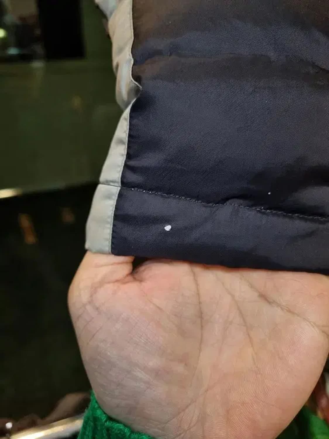 엠포리오 아르마니 로고 패치 오리털 덕다운 패딩 S사이즈 상품이미지10