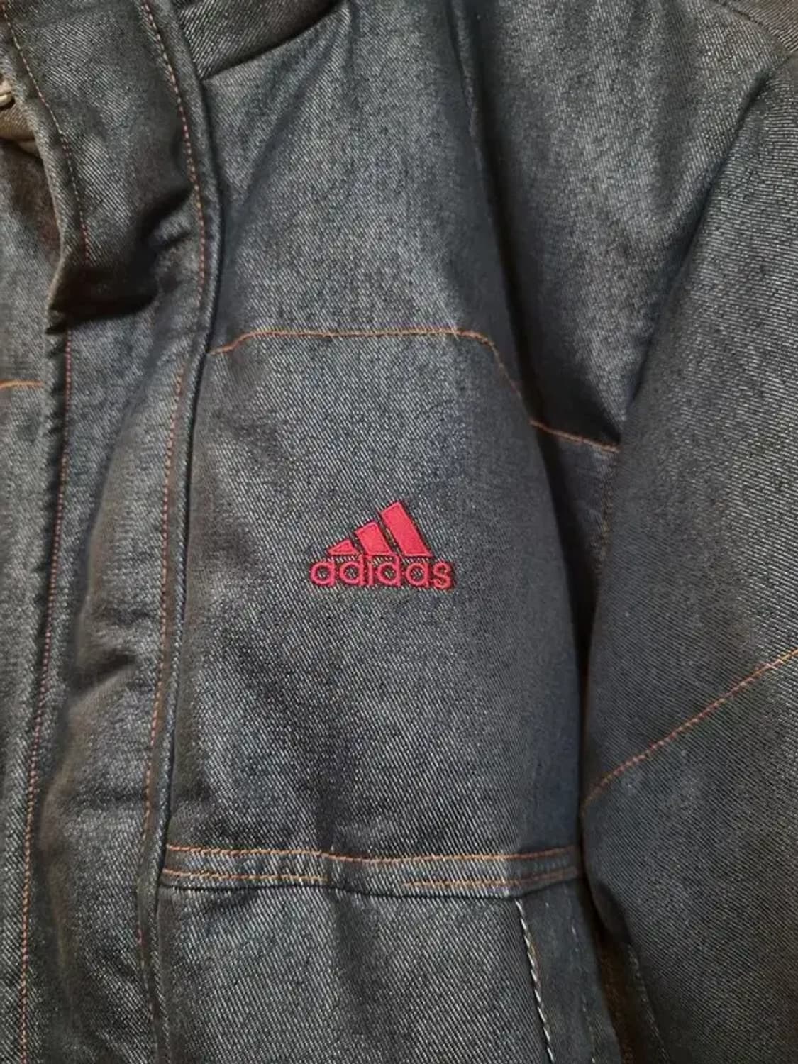 아디다스 올드스쿨 실사이즈 100 자수 빅 로고 패딩 상품이미지5