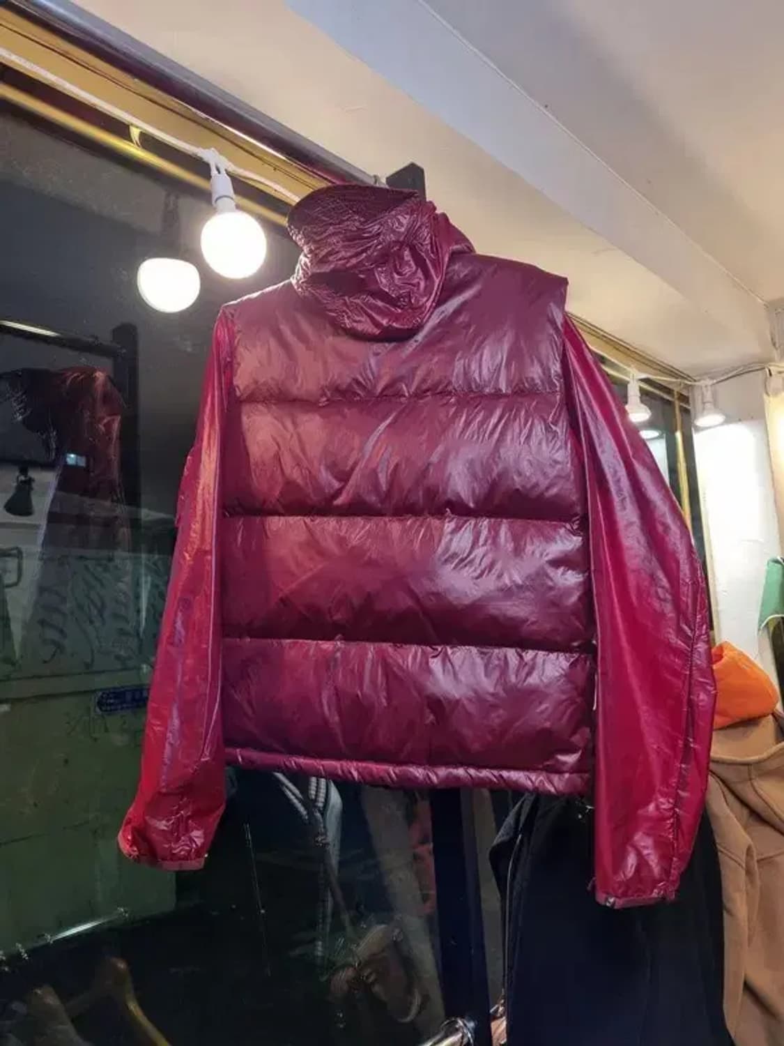 CP컴퍼니 바람막이 내장 패커블 48사이즈 패딩조끼 패쪼 상품이미지6