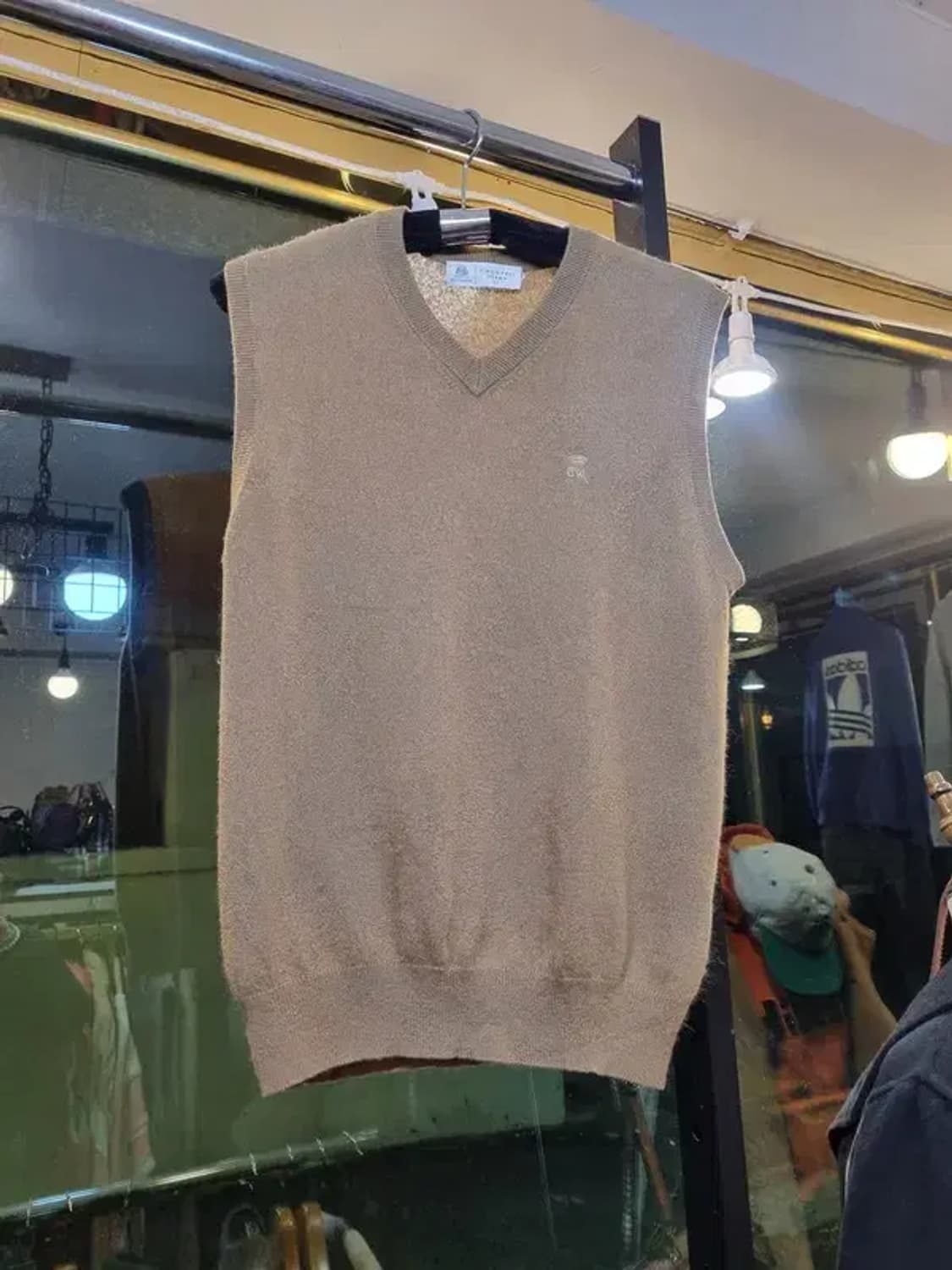 카운테스마라 *캐시미어 100%* 95사이즈 니트 조끼 상품이미지1