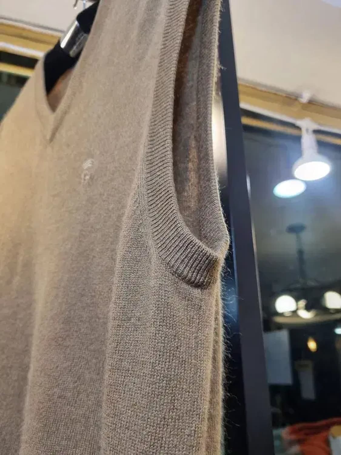 카운테스마라 *캐시미어 100%* 95사이즈 니트 조끼 상품이미지4