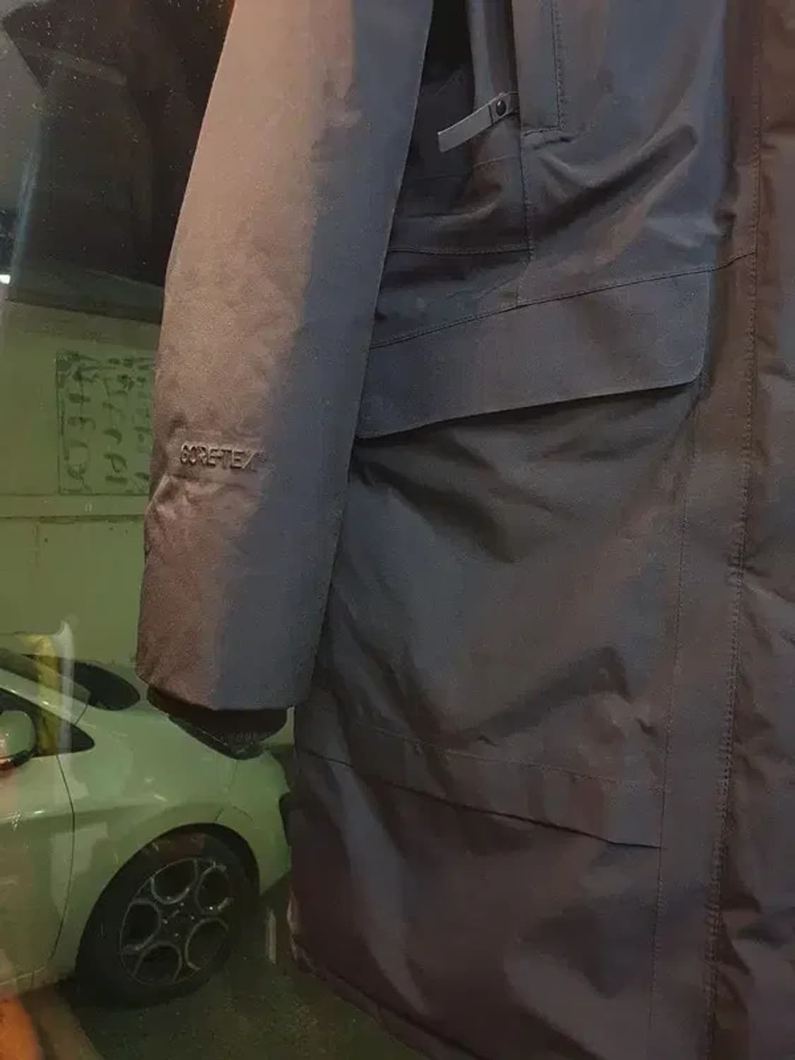 블랙야크 고어텍스 라쿤 퍼 거위털 구스다운 패딩 95사이즈 상품이미지5