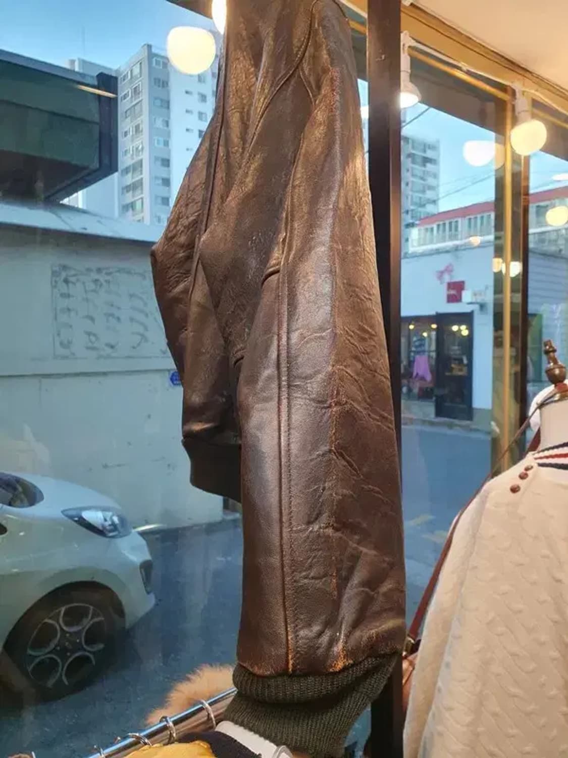 밀리터리 근본 A2 디자인 실사이즈 L 양피 가죽자켓 상품이미지4