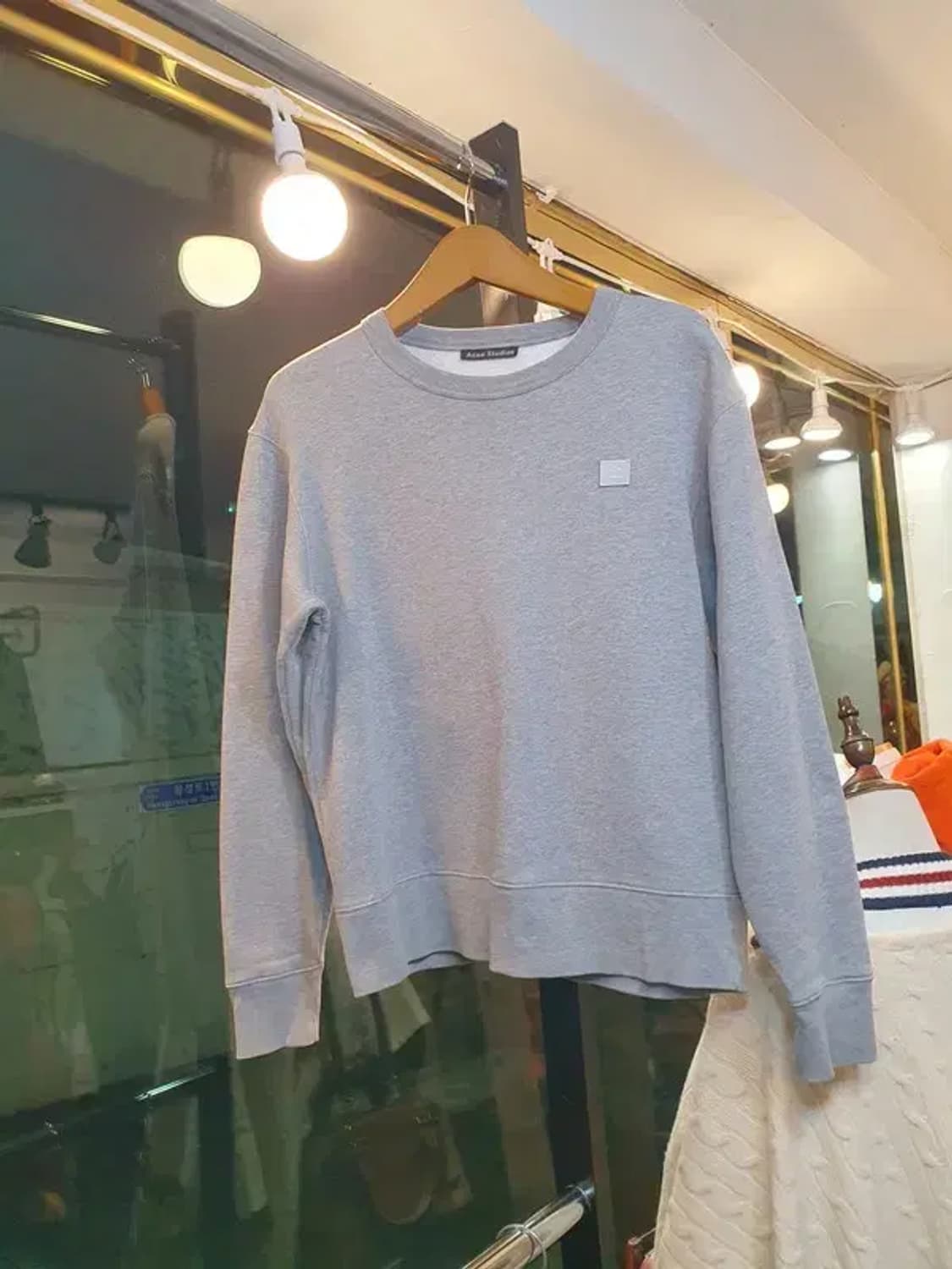 아크네스튜디오 페이스 실사이즈 M~L 페어뷰 기모 맨투맨 상품이미지1