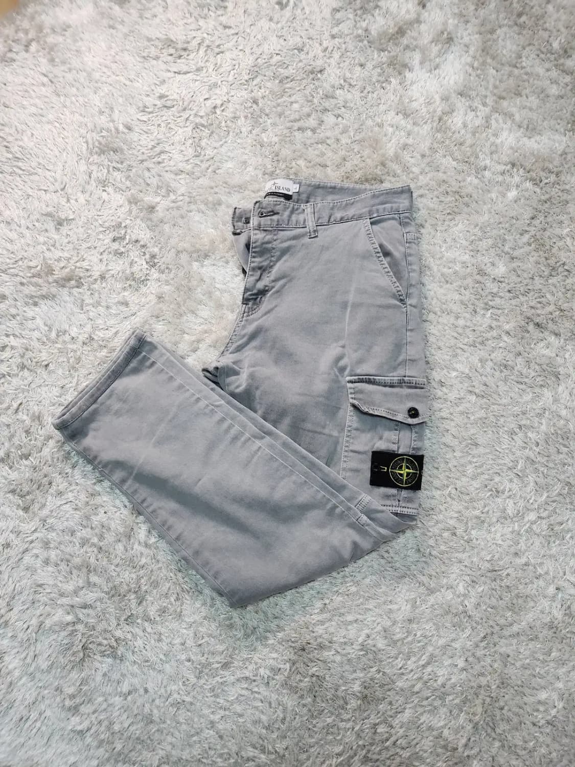 스톤아일랜드 34사이즈 기본템 카고팬츠 연그레이 상품이미지2