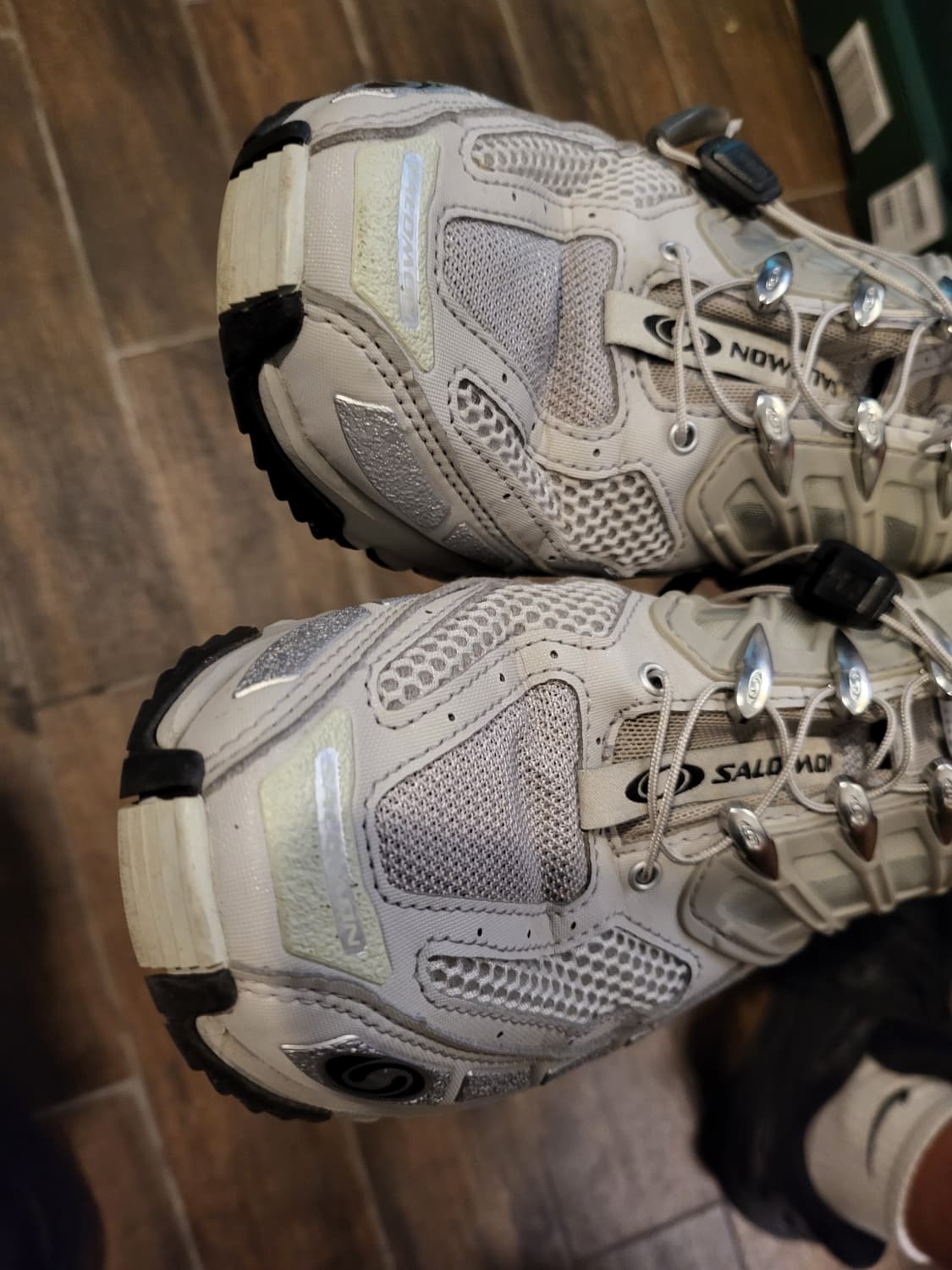 살로몬 운동화 화이트 실버 260 상품이미지2