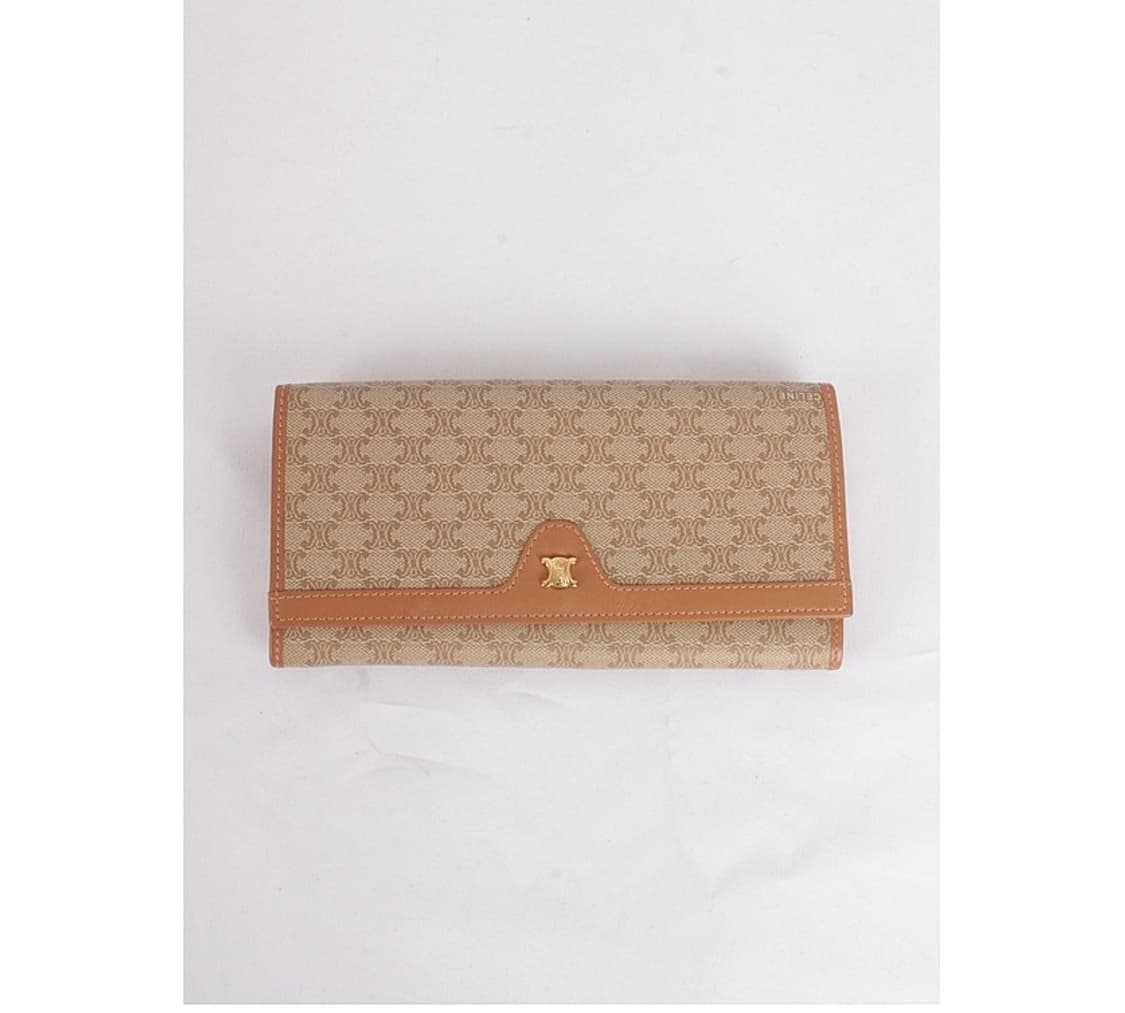 셀린느 마카담 트리온프 장지갑 상품이미지1