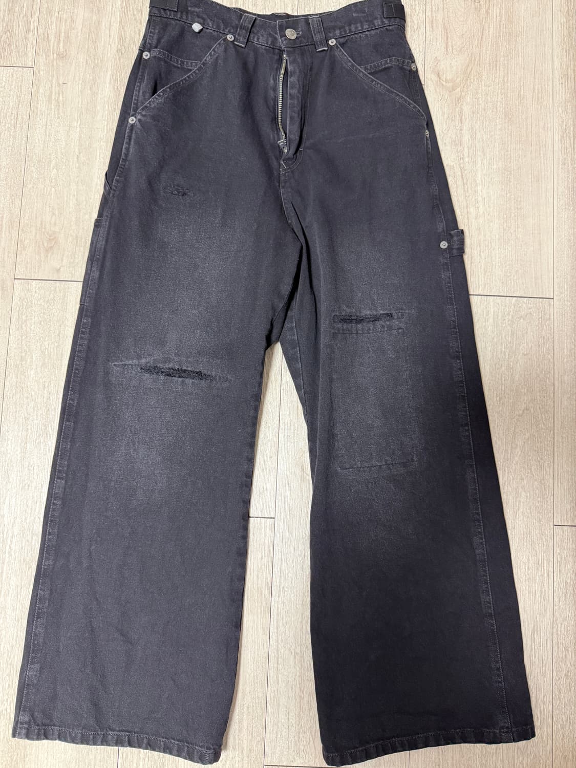 폴리테루 데미지드 카펜터 팬츠 워시드 블랙 상품이미지2