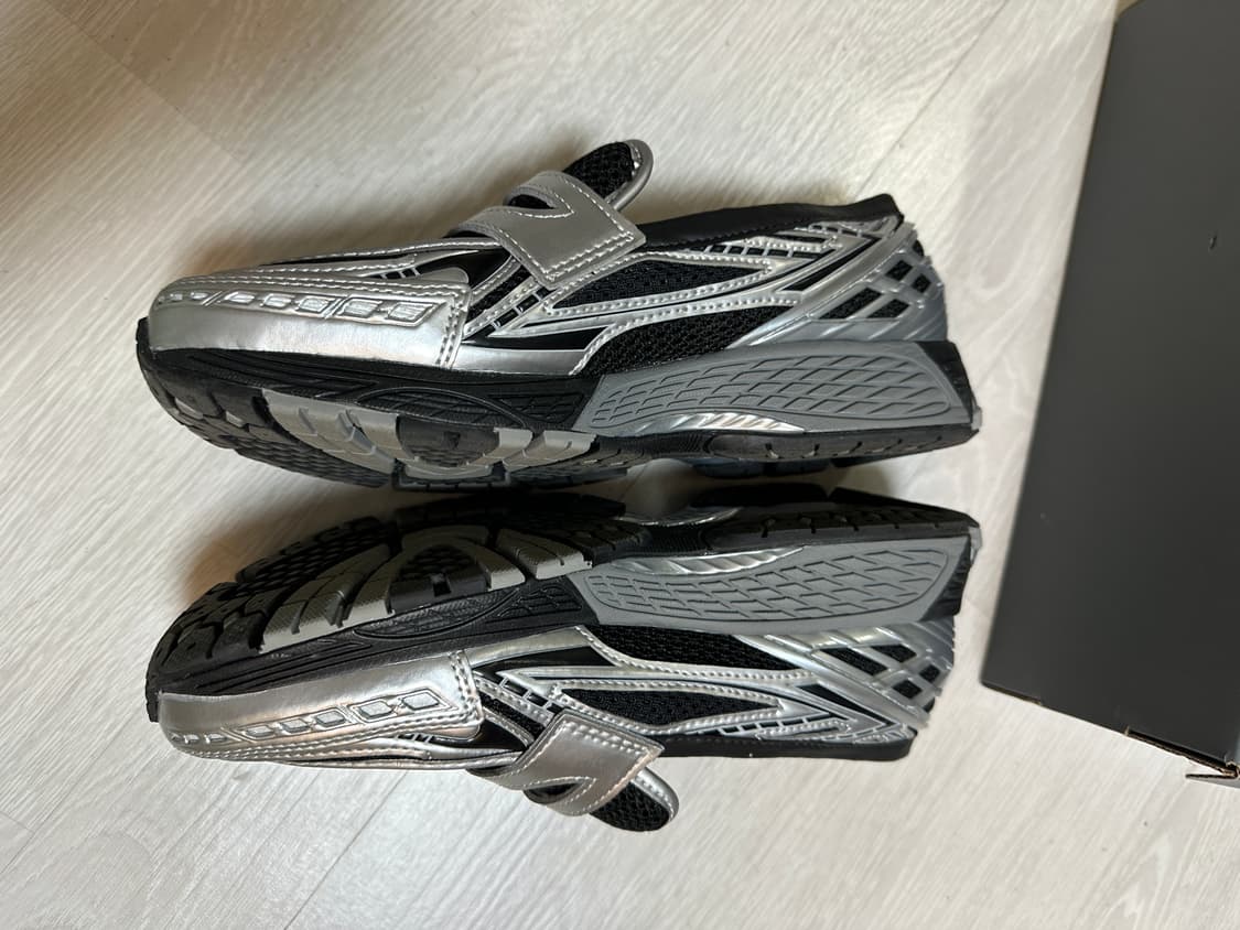 [270] 뉴발란스 1906L 실버/블랙 스니커즈 상품이미지5