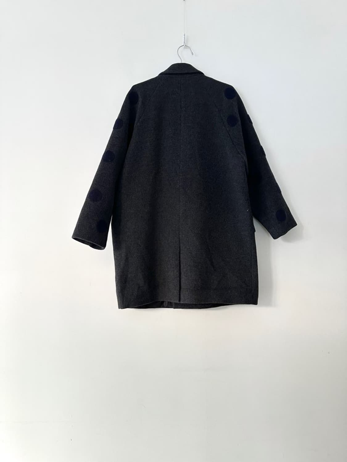 TOMBOY dot point midi coat / grey 상품이미지4