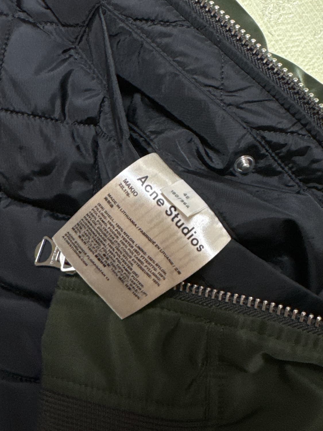 아크네 마키오 봄버 Size 48 상품이미지3