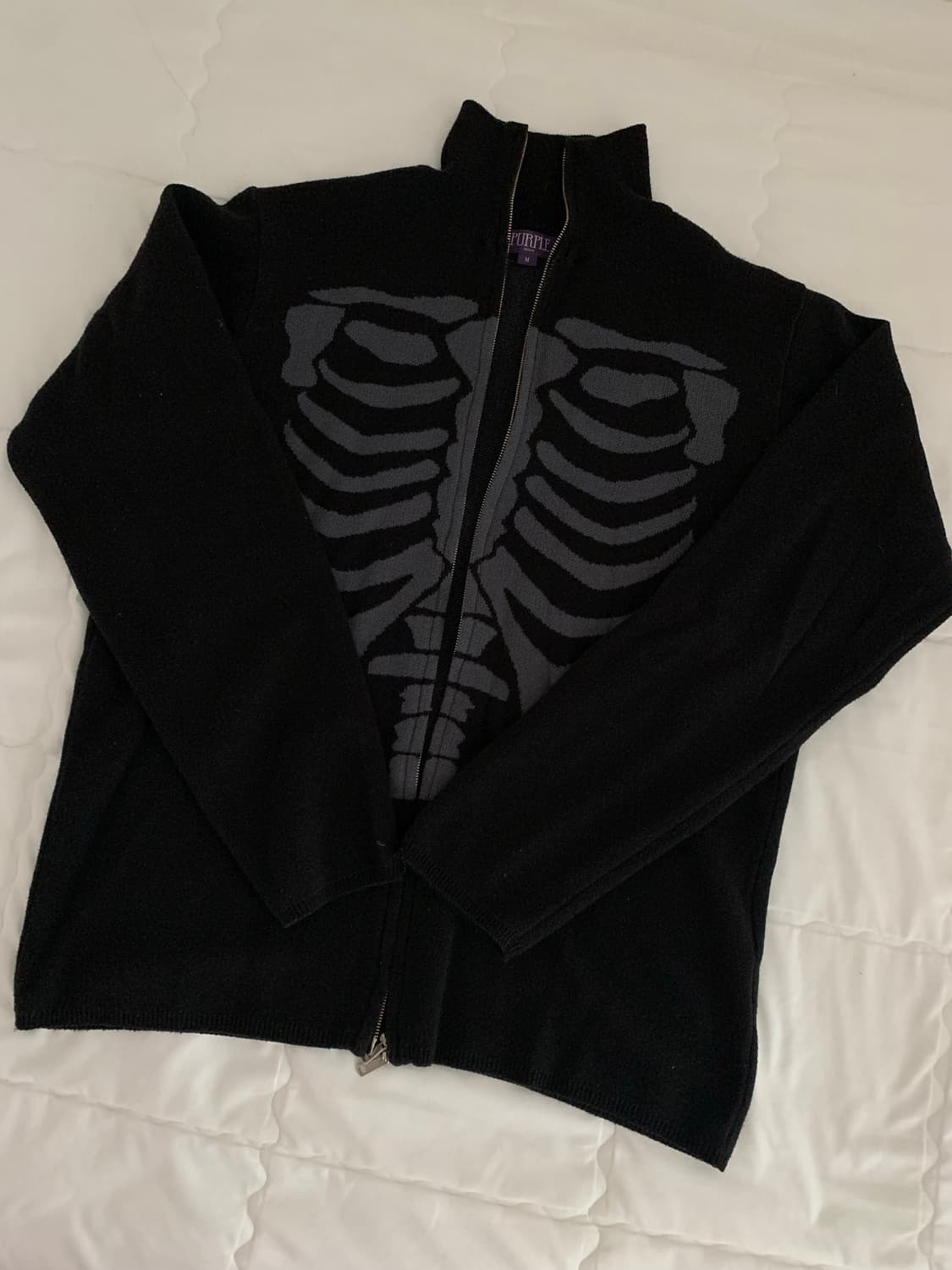 비슬로우 니트 집업 상품이미지1