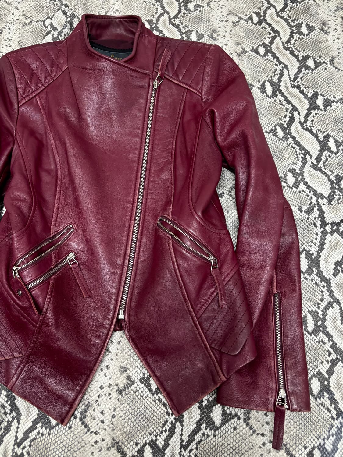 Burgundy Draped SheepSkin Jacket 상품이미지2