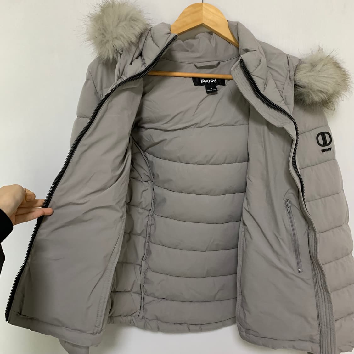 DKNY 퍼 후드 패딩 점퍼 그레이 여성 빈티지 M  상품이미지4