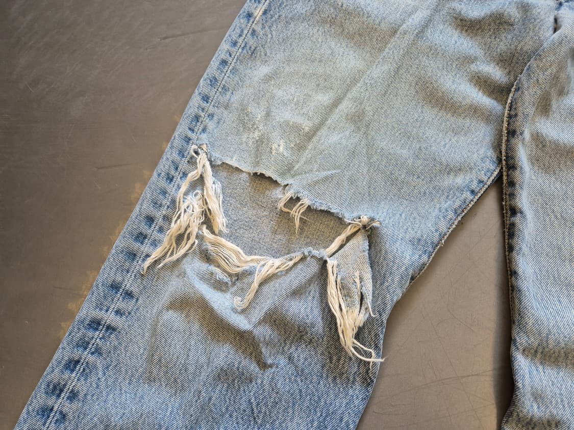 00s 리바이스501xx 디스트레스드 데님 팬츠 상품이미지4