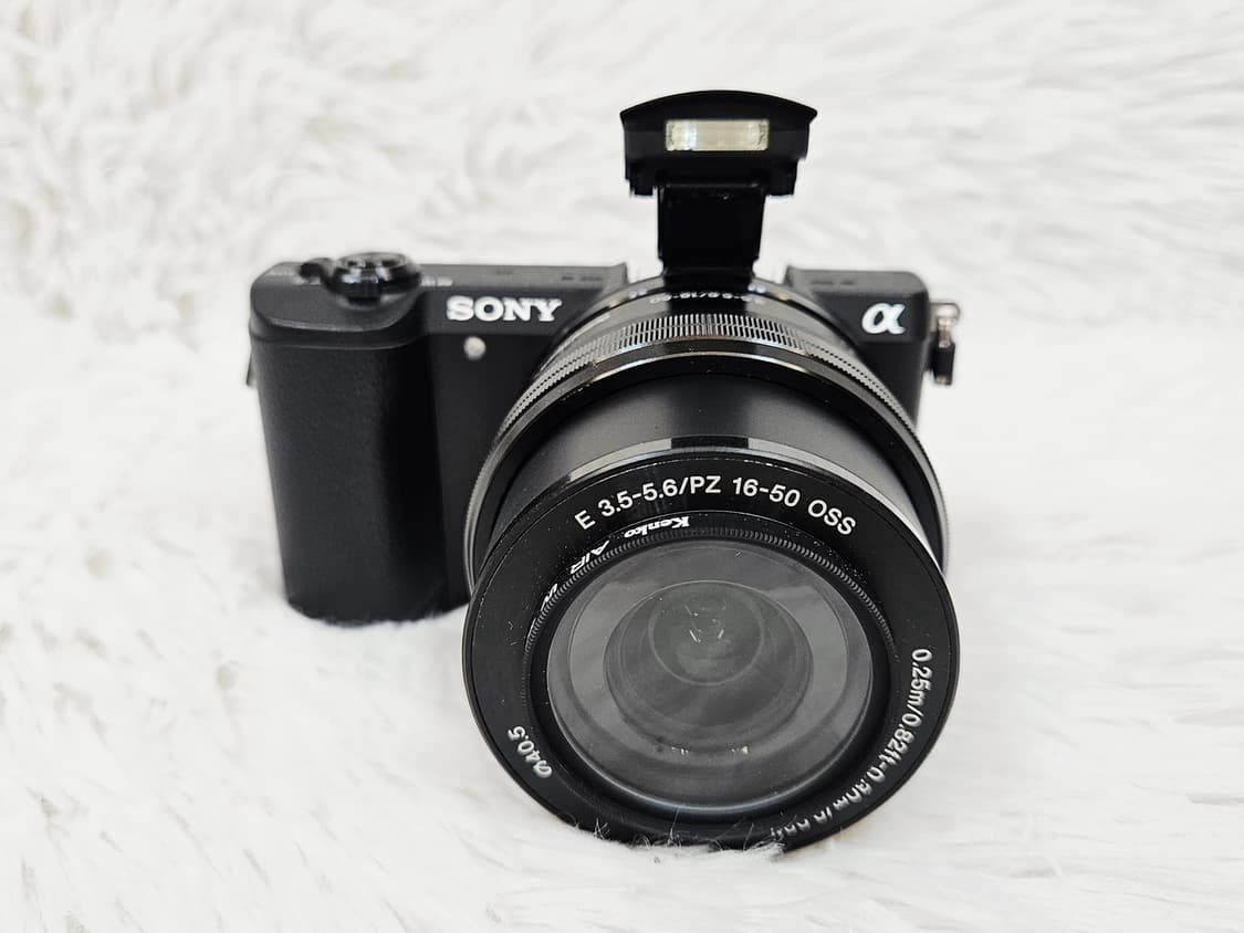 [민트] 소니 a5100 번들 렌즈 킷, 미러리스 디지털카메라 판매 상품이미지1