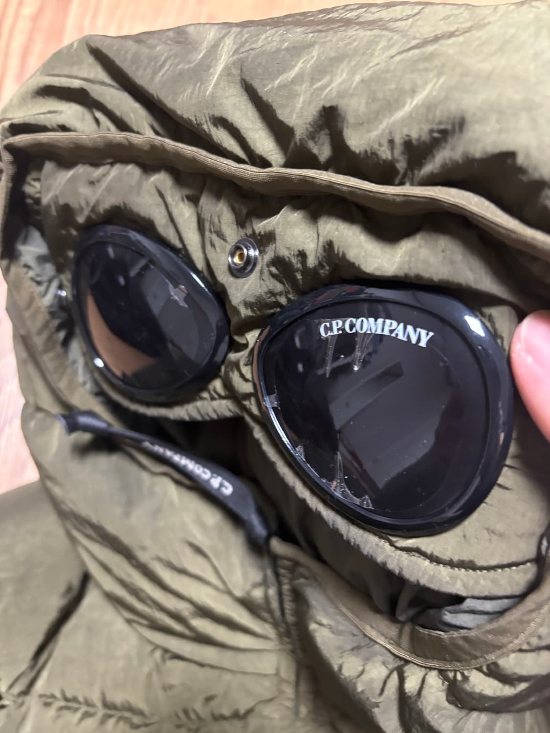 씨피컴퍼니 에코크롬 고글패딩 L 상품이미지4