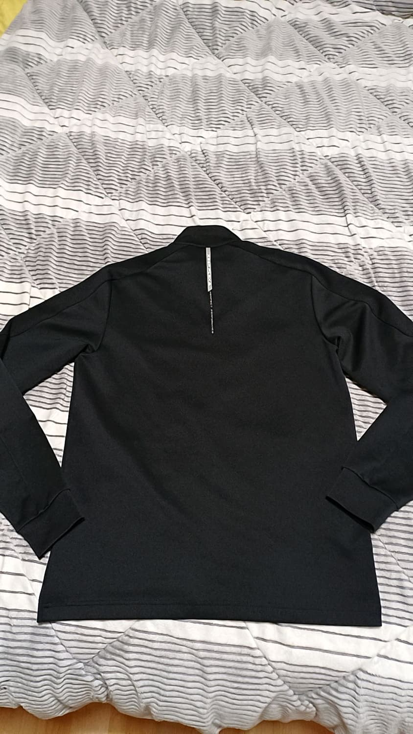 카파 얇은저지 95 가슴51 기장68 상품이미지3