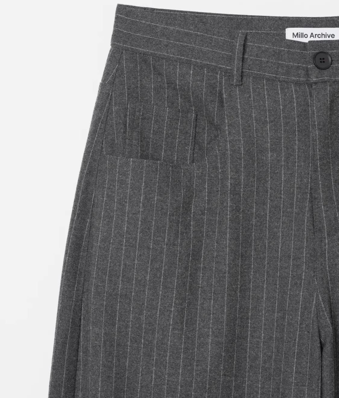 밀로 아카이브 리플렉트 스트라이프 울 팬츠 [차콜] 상품이미지4