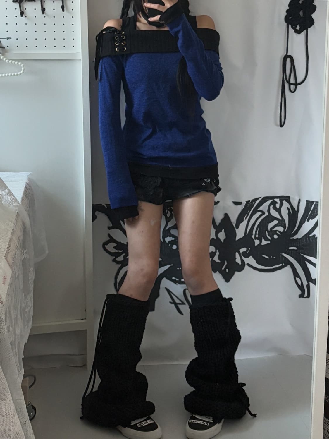 • Blue eyelet off-shoulder knitwear 상품이미지3
