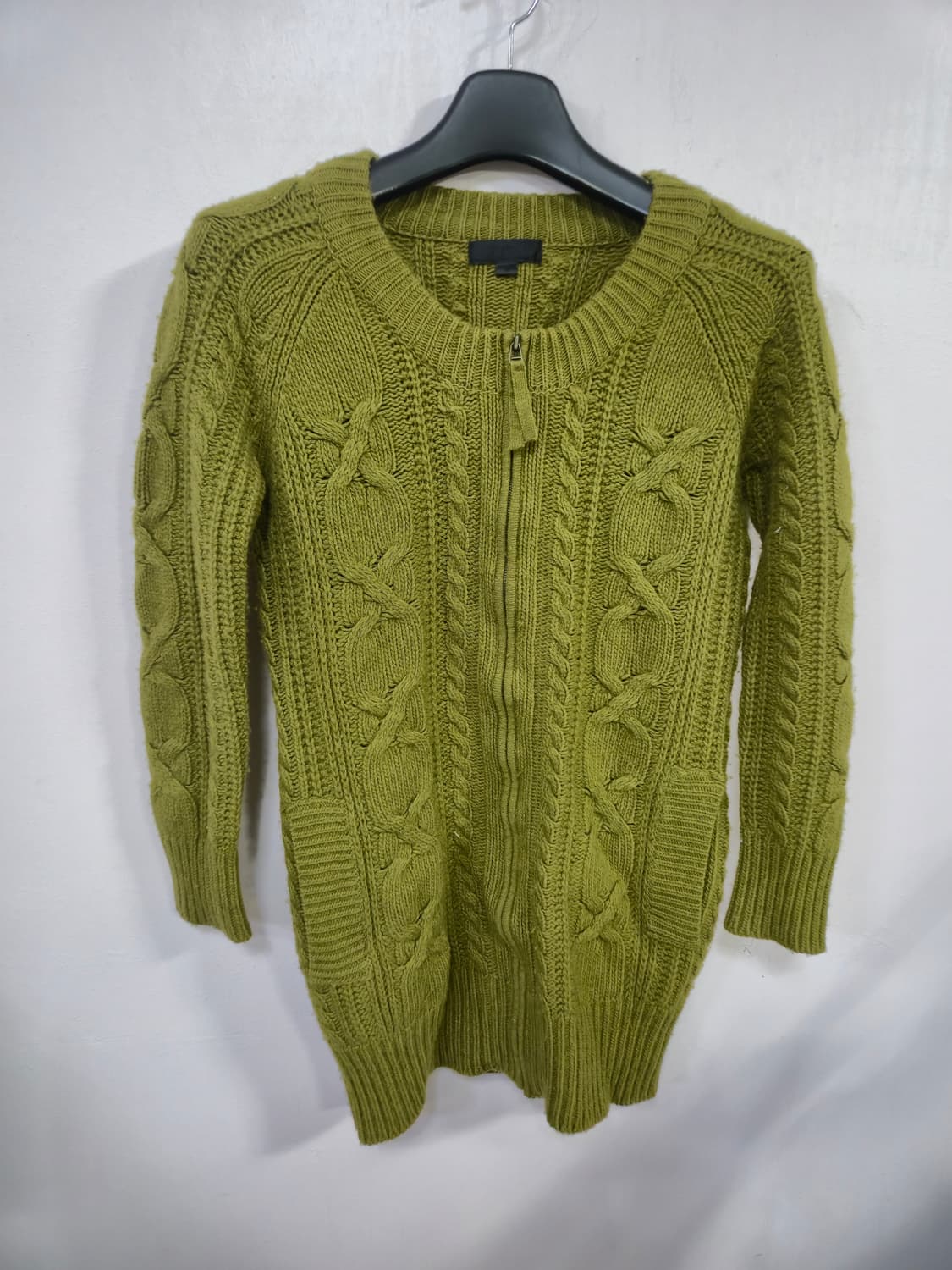 질스튜어트 카키색 꽈배기 니트 롱 가디건 상품이미지2