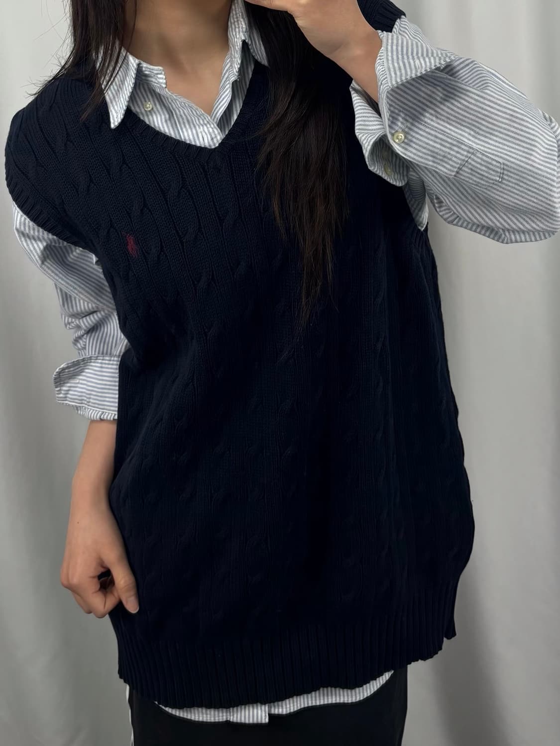 폴로 네이비 꽈배기 니트 베스트 상품이미지3