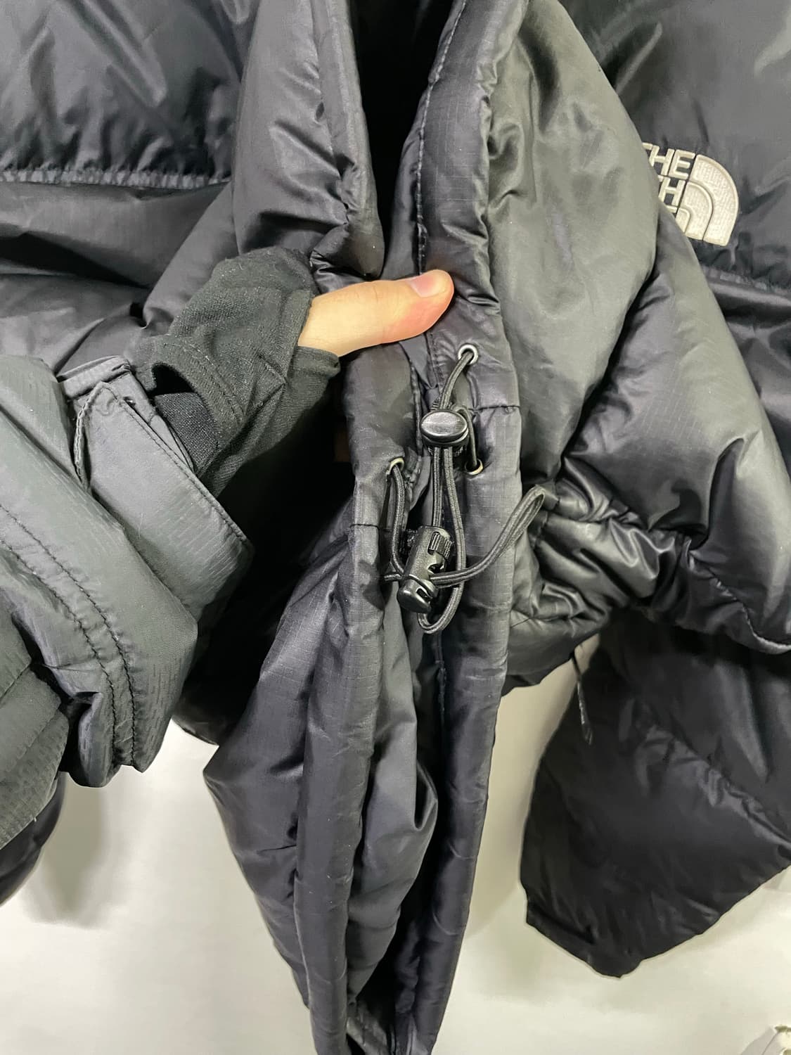 노스페이스 에코 눕시 블랙 패딩 100-105 사이즈 상품이미지7