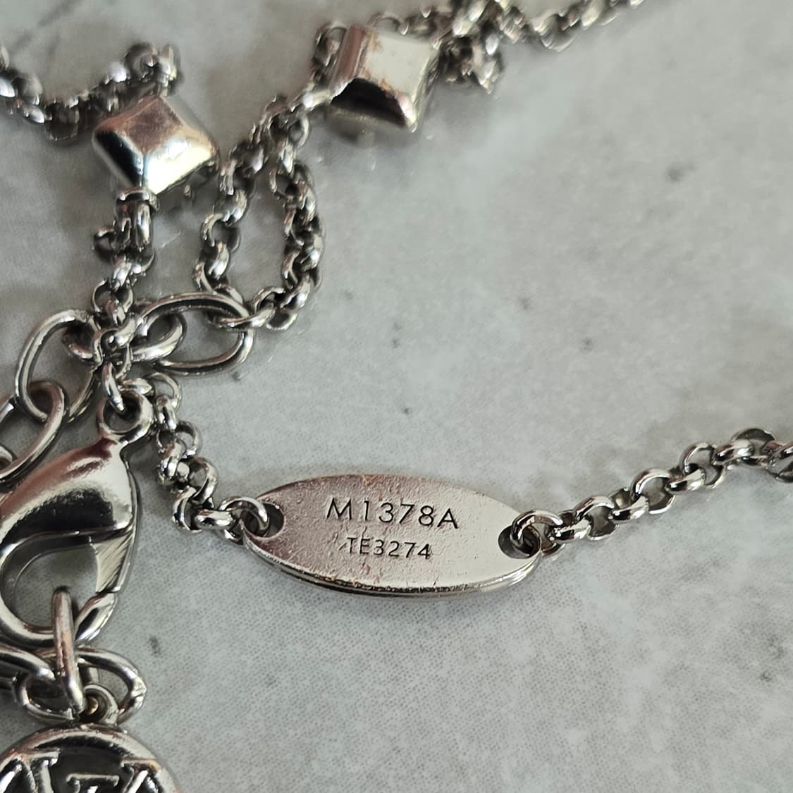 루이비통 레이디 LV 팔찌 판매 상품이미지5