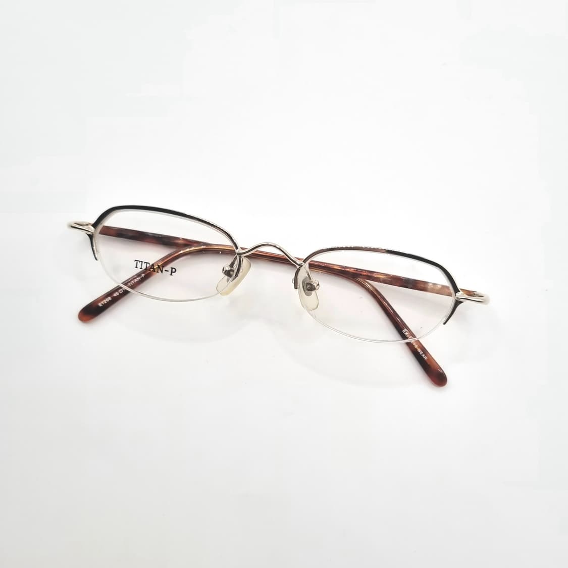 데드스탁   티타늄 반무테 골드 안경테  292 상품이미지1