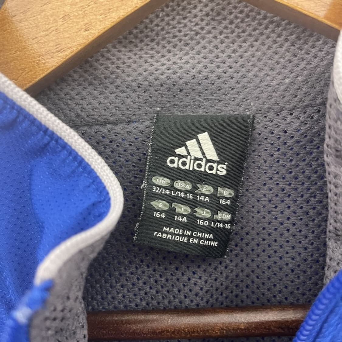 아디다스 올드스쿨 키치 사이드라인 바람막이 자켓 100 C10852 상품이미지5