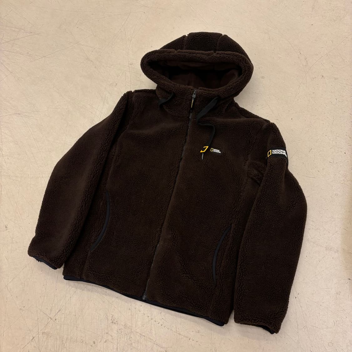 내셔널지오그래픽 브라운 플리스 자켓 상품이미지1