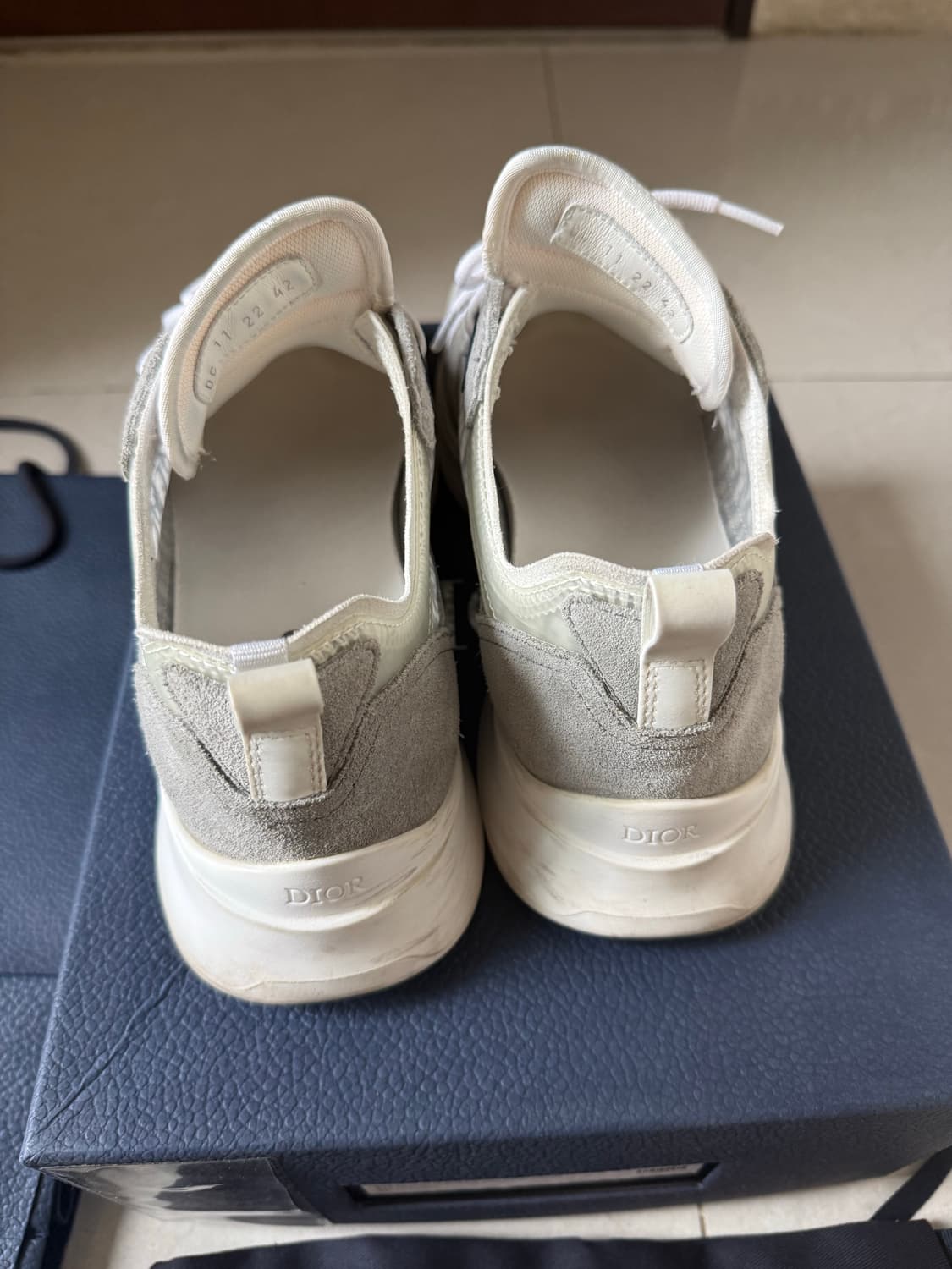 [당일출고,42사이즈] 디올 B25 오블리크 스니커즈 풀박스 상품이미지4