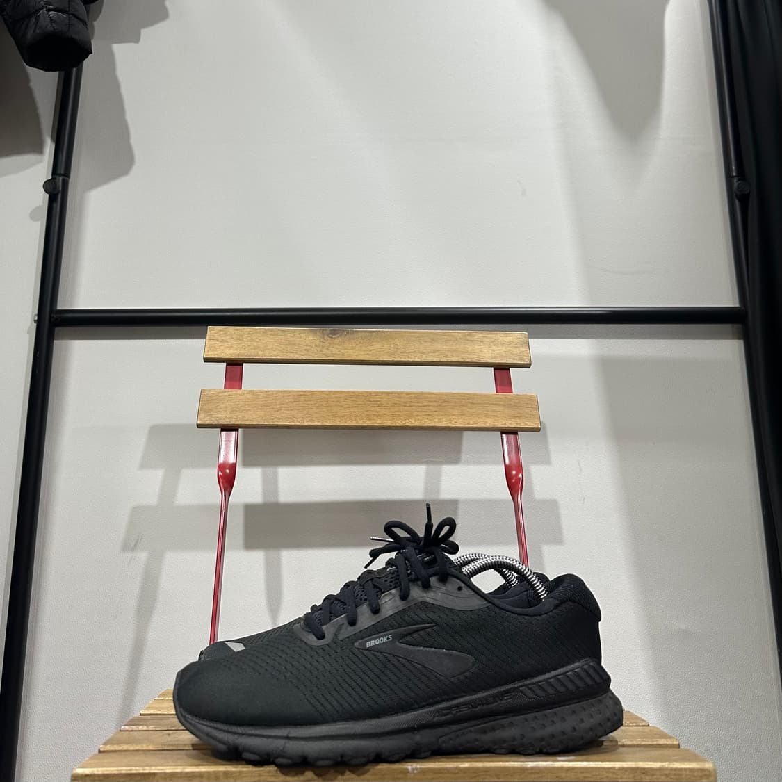 275) 브룩스 런닝화 남자 남성 운동화 아드레날린 GTS 블랙 상품이미지3