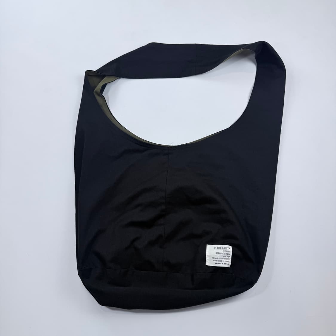 언더커버 98/99ss 리버시블 호보백 상품이미지3