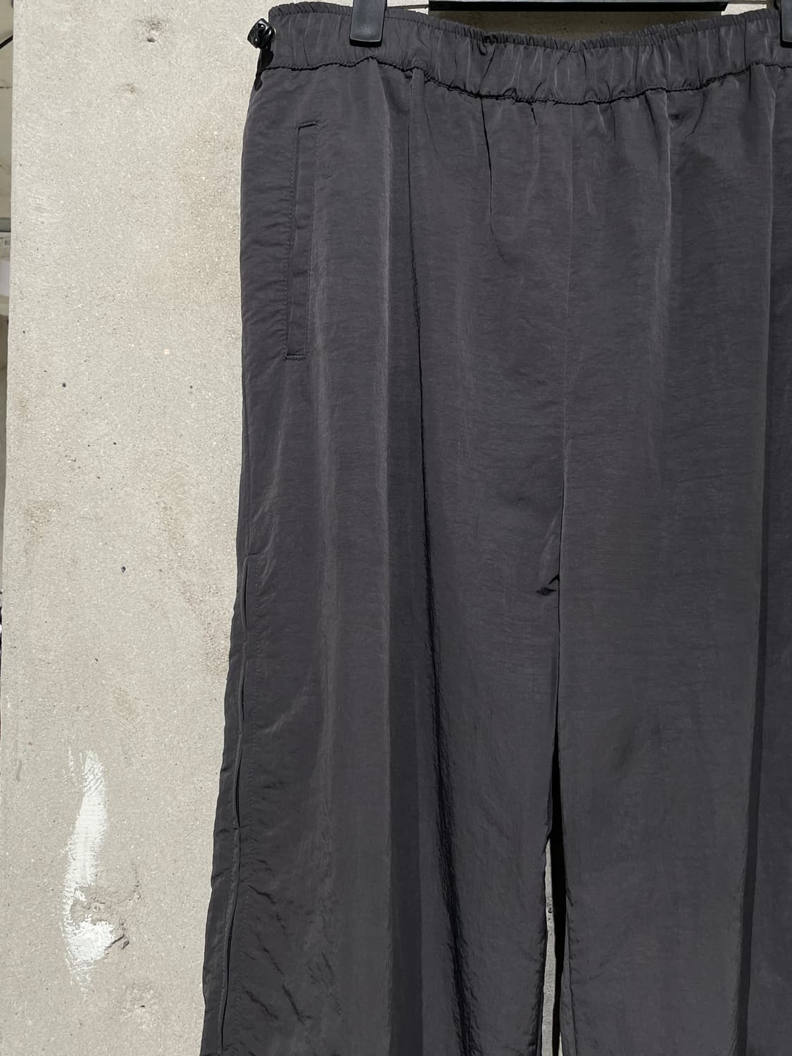 해칭룸 차콜 보스 집 스트링 나일론 팬츠 상품이미지2