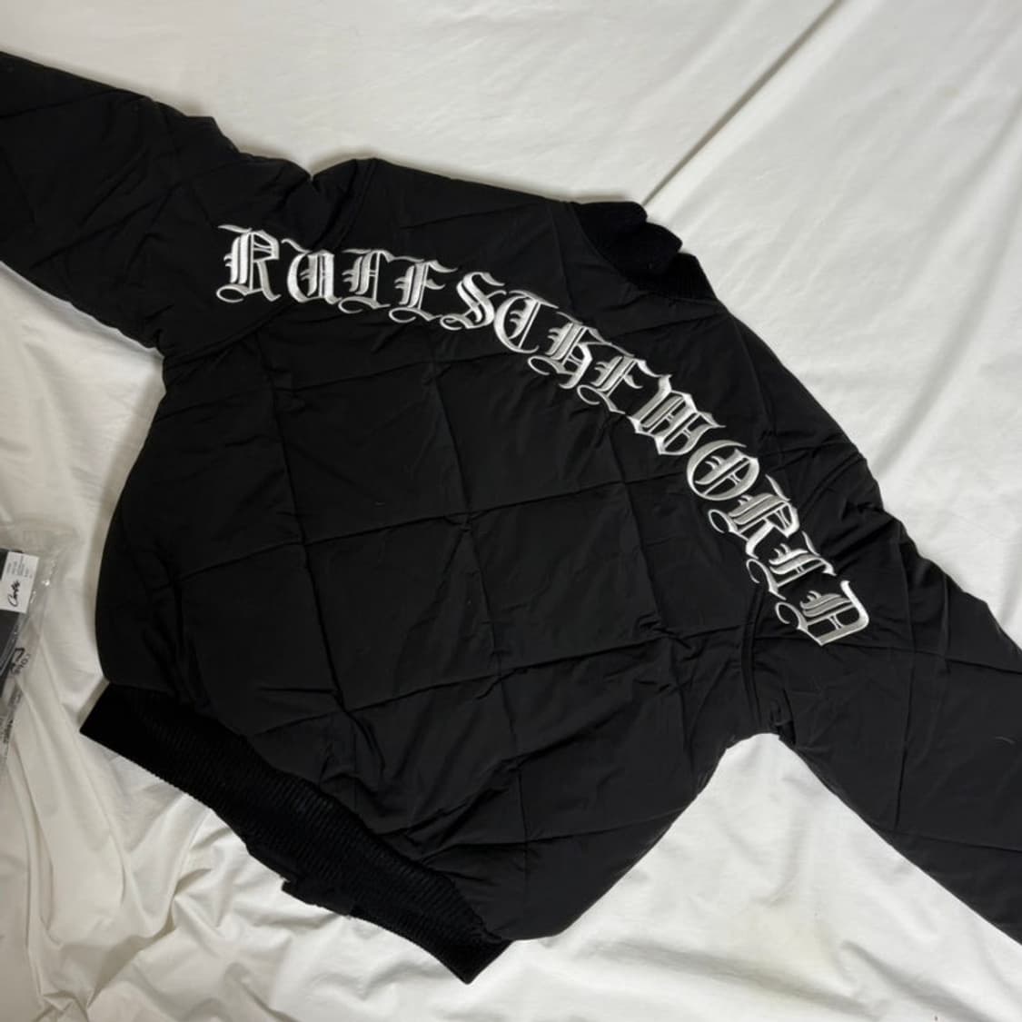 M size 코르테이즈 퀄팅 봄버자켓 상품이미지5