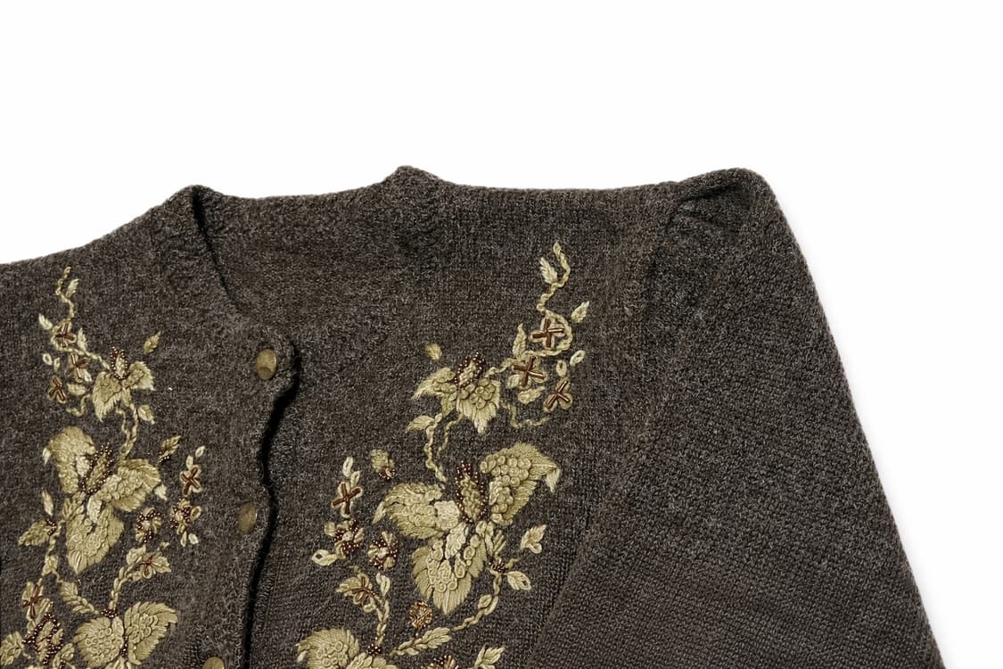 JPN 90s~00s 일본 빈티지 모리걸 울 니트 플로럴 자수 가디건 상품이미지3