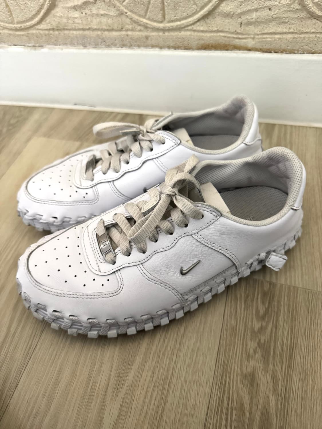 자크뮈스 나이키 에어포스 250 상품이미지3