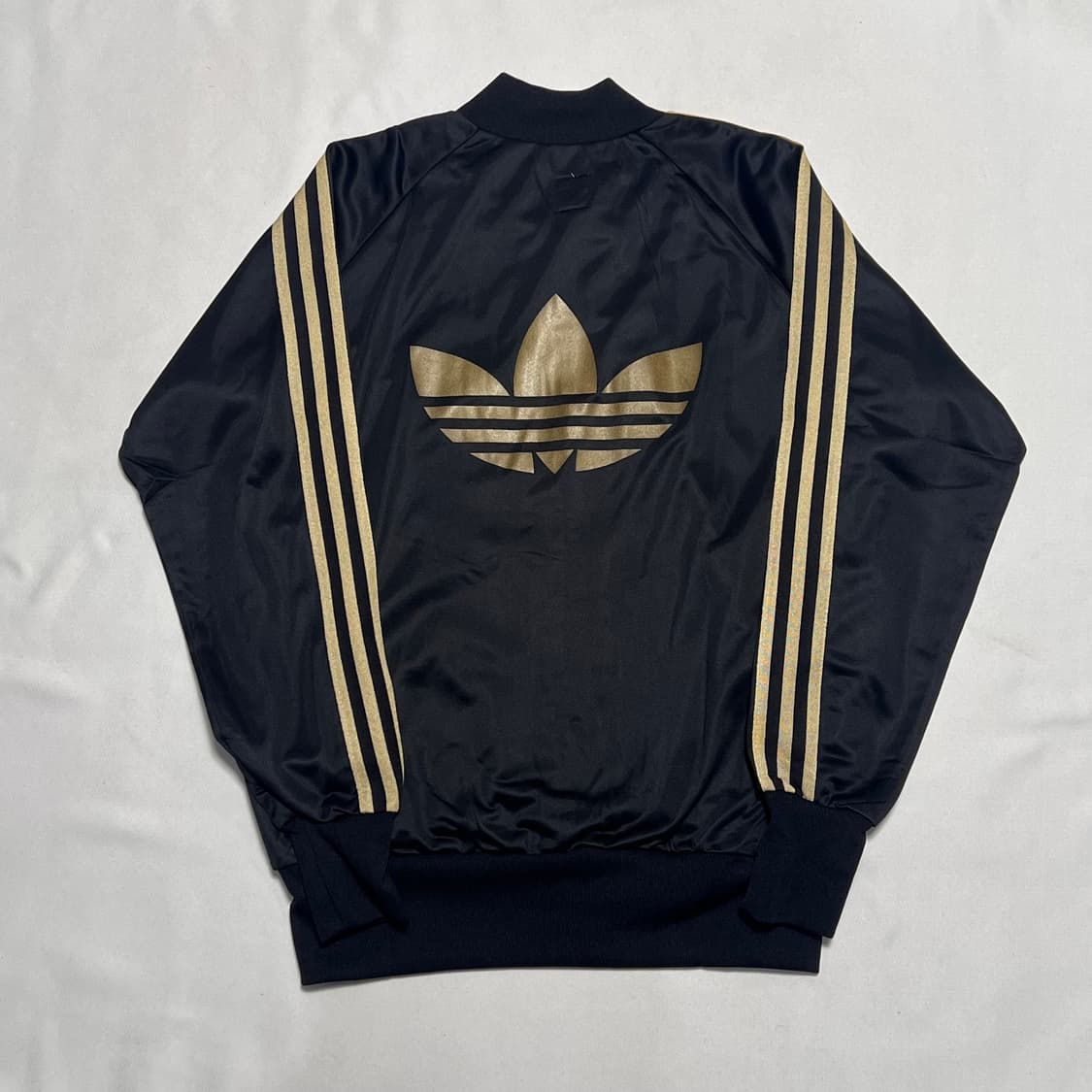 M 새상품 아디다스 골드라인 트랙탑 상품이미지2