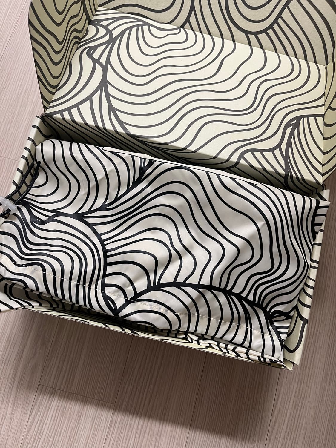 PAES 페이즈 블랙 제니쪼리 240사이즈 상품이미지7