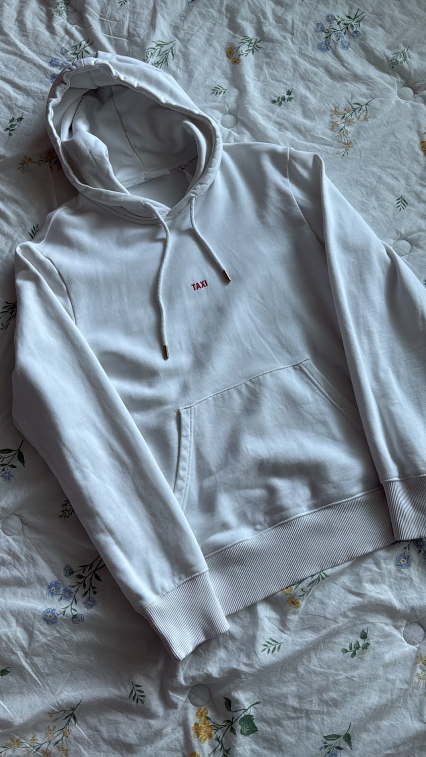 헬무트랭 택시 로고 후드티 상품이미지1