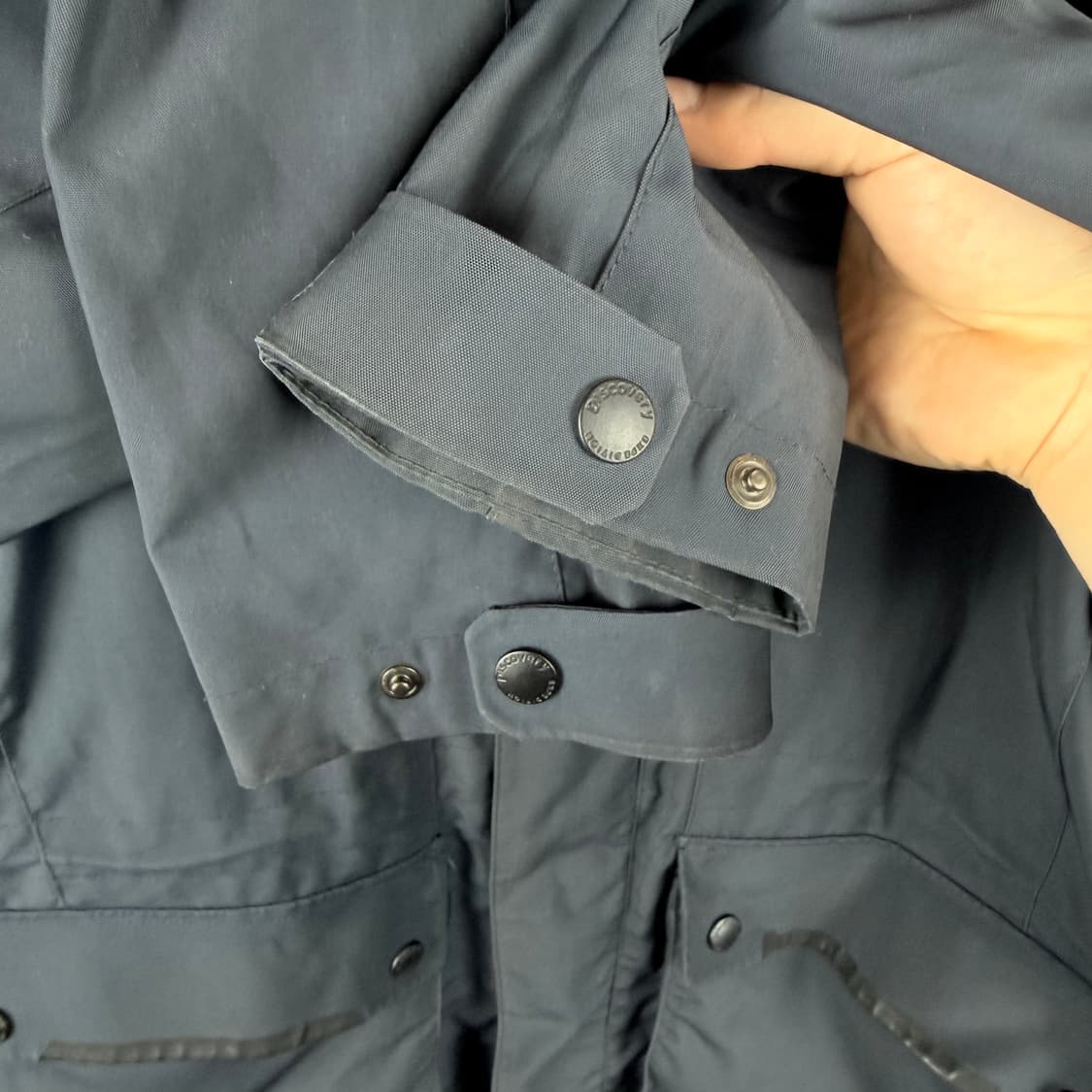 (100) 디스커버리 익스페디션 루트번 변형 사파리 바람막이 네이비 상품이미지4