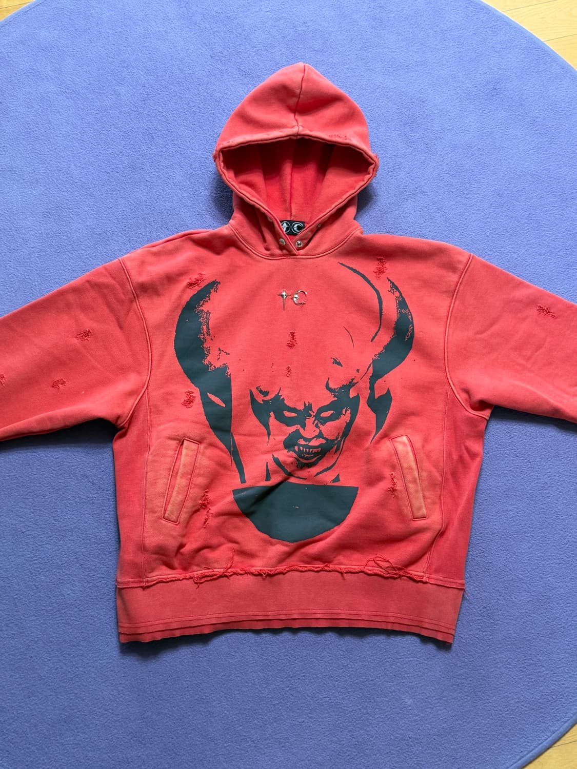 Thug Club Satan Hoodie 떠그클럽 사탄 후드 2사이즈 상품이미지2