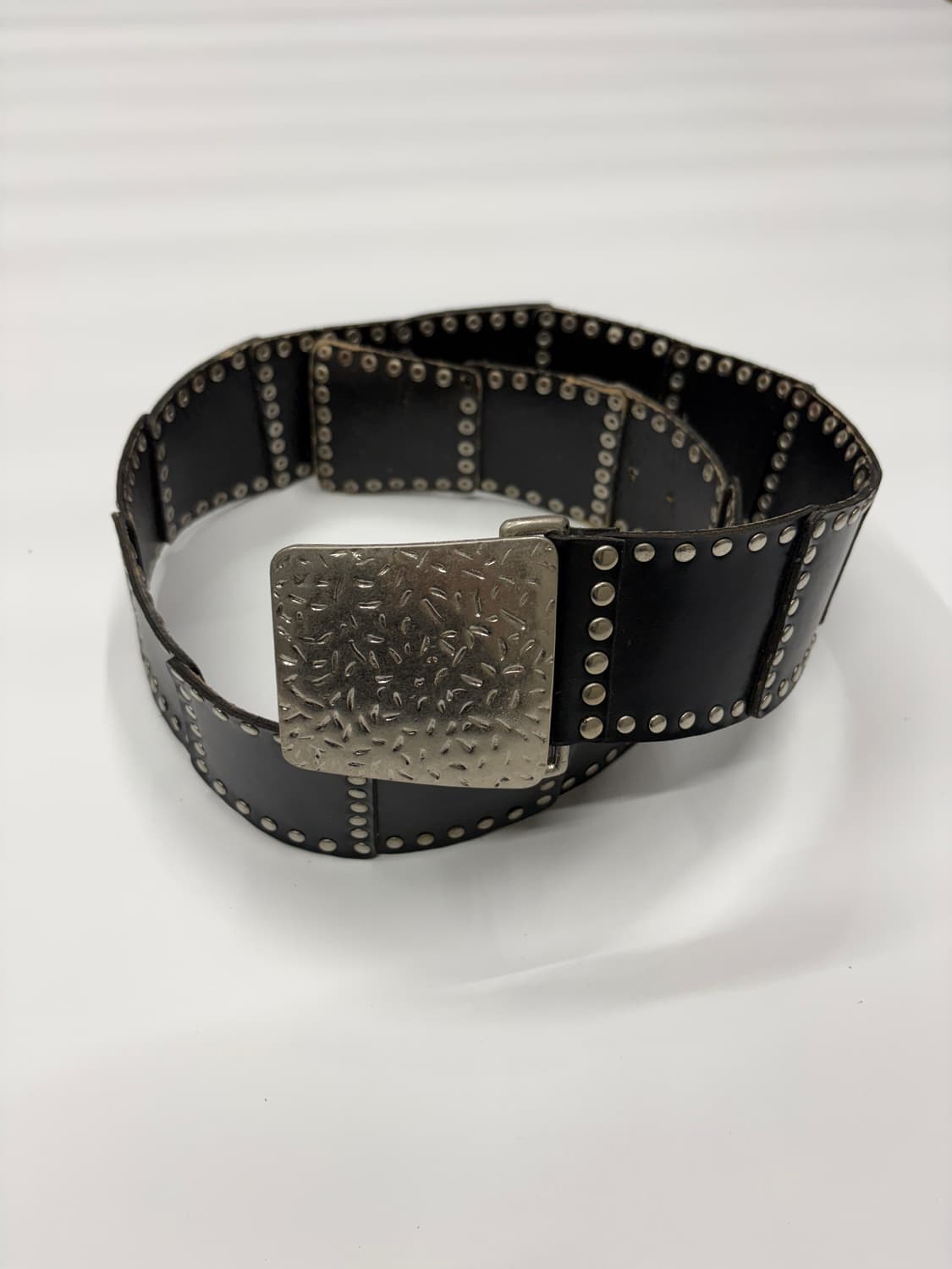 빈티지 스퀘어 스터드 오버버클 레더 벨트 상품이미지2