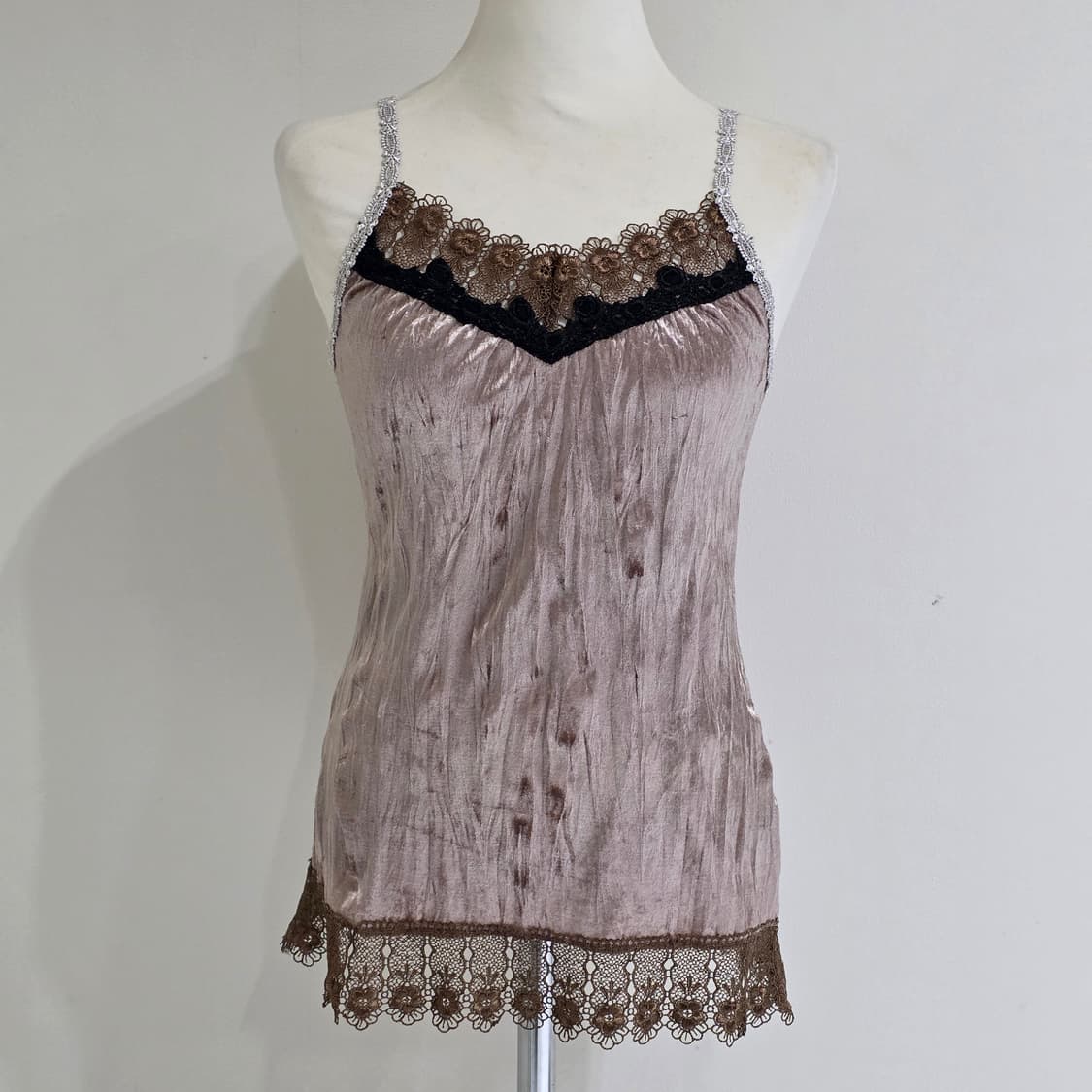 라떼갸루 모리걸 레이스 벨벳 슬리브리스 상품이미지2